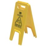 WAARSCHUWINGSBORD WET FLOOR CAUTION 67X28X4CM GEEL